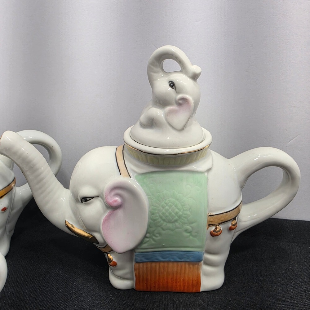 Vintage Ceramic Elephant Teapot Set of 4 Hand Painted White Gold Trim Figural - Picture 7 of 10